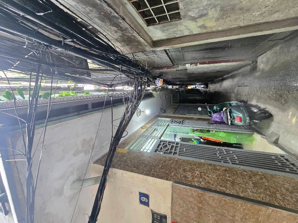 Bán nhà Thổ Quan - diện tích 24m2 4 tầng - Lô góc, ô tô 70m - giá 3,48 tỷ