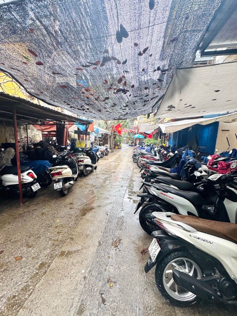 Bán nhà Thái Thịnh - diện tích 61m2 2 tầng - Lô góc - giá 9,7 tỷ