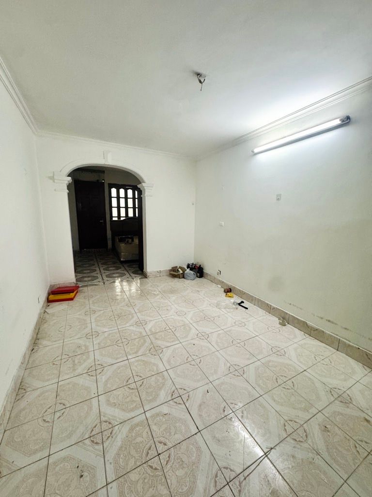 Bán nhà Thái Thịnh - diện tích 61m2 2 tầng - Lô góc - giá 9,7 tỷ