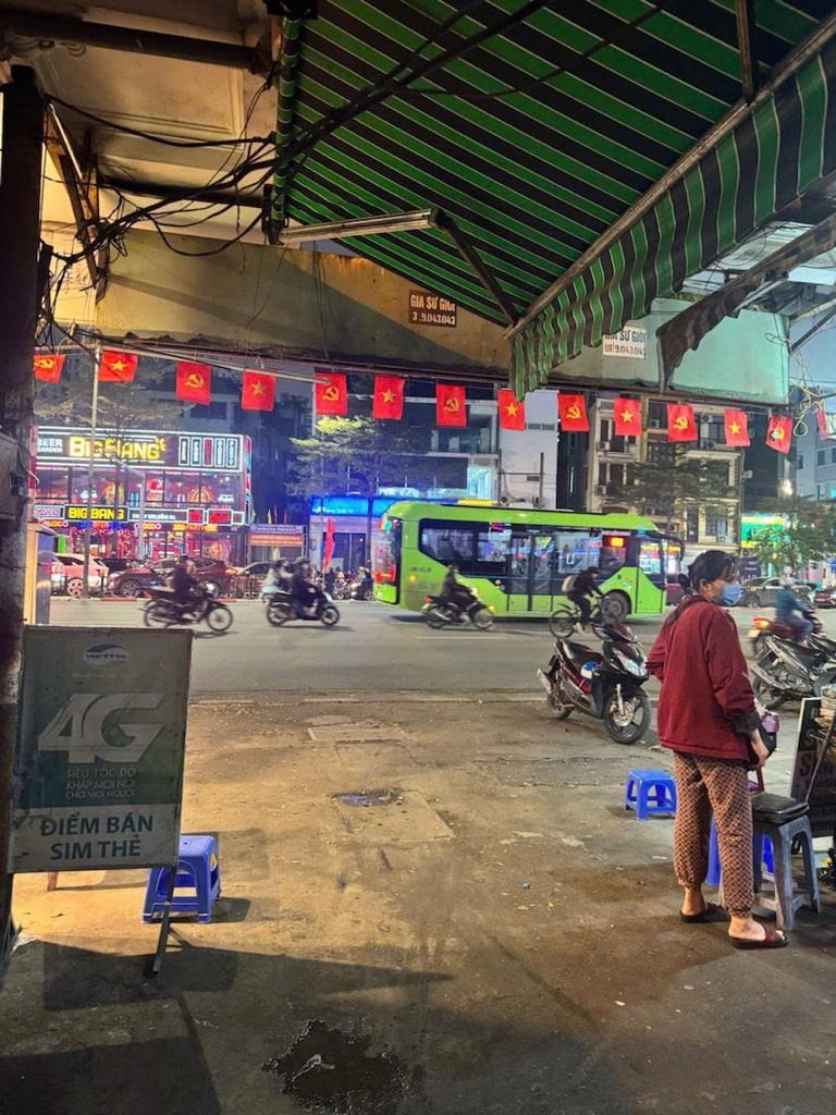 Bán nhà Tây Sơn - diện tích 28.5m2 6 tầng - Cạnh ĐH Công Đoàn - giá 9,1 tỷ