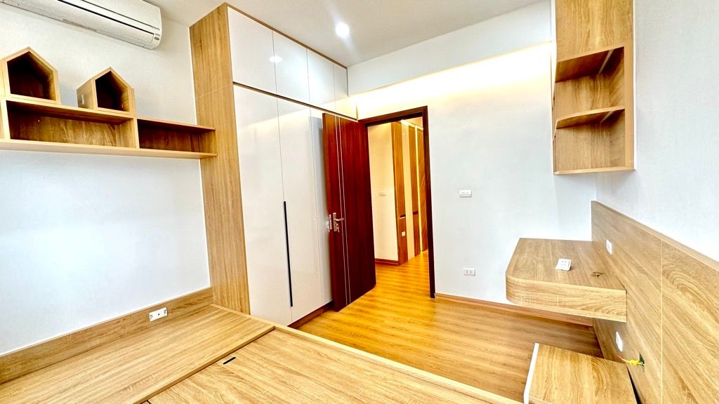 Bán nhà Tam Trinh - diện tích 105m2 1 tầng - Căn hộ 3 ngủ giữa trung tâm - giá 8,6 tỷ