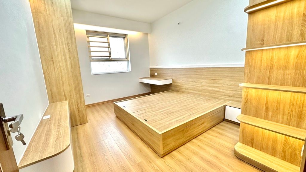 Bán nhà Tam Trinh - diện tích 105m2 1 tầng - Căn hộ 3 ngủ giữa trung tâm - giá 8,6 tỷ