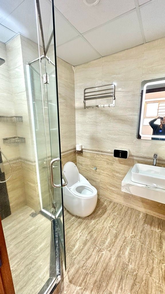 Bán nhà Tam Trinh - diện tích 105m2 1 tầng - Căn hộ 3 ngủ giữa trung tâm - giá 8,6 tỷ