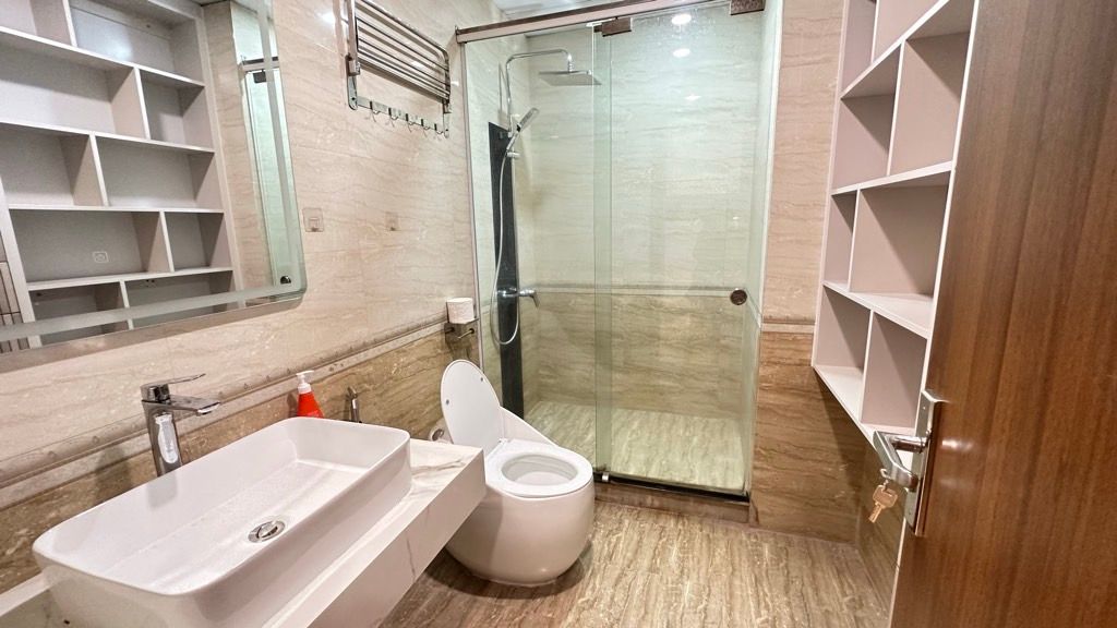 Bán nhà Tam Trinh - diện tích 105m2 1 tầng - Căn hộ 3 ngủ giữa trung tâm - giá 8,6 tỷ