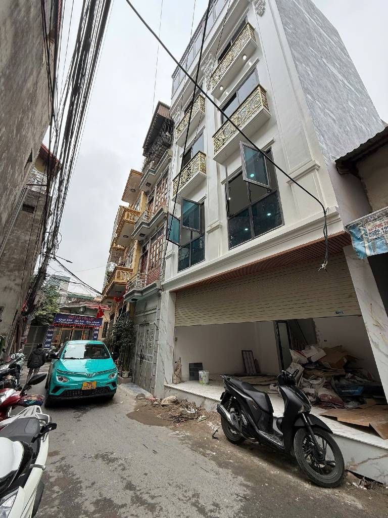 Bán nhà Đông Thiên - diện tích 31m2 5 tầng - SIÊU PHẨM MẶT PHỐ 5 TẦNG THANG MÁY - giá 14,4 tỷ