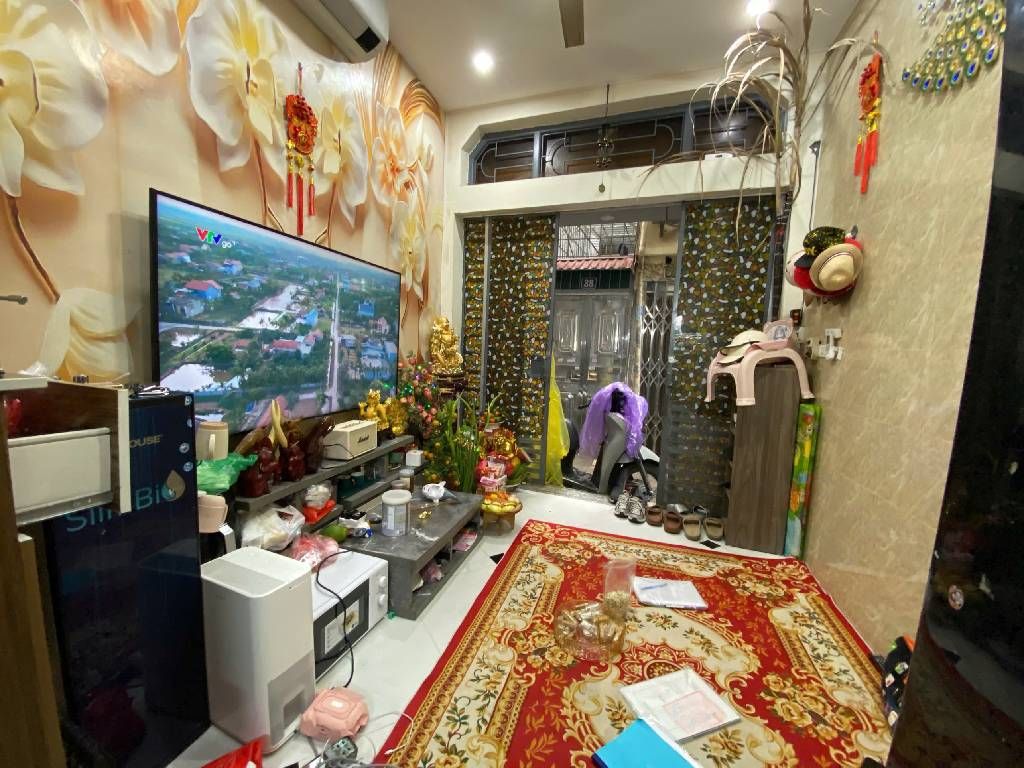 Bán nhà Hoàng Mai - diện tích 16,2m2 4 tầng - Ngõ thông - giá 3,5 tỷ