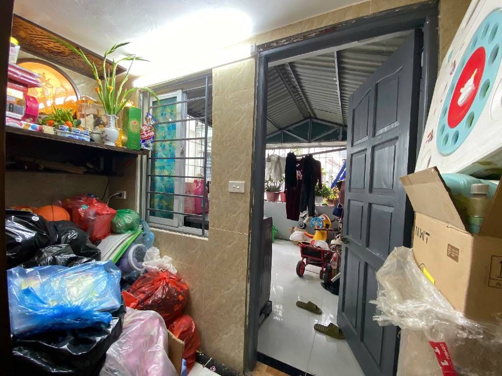 Bán nhà Hoàng Mai - diện tích 16,2m2 4 tầng - Ngõ thông - giá 3,5 tỷ