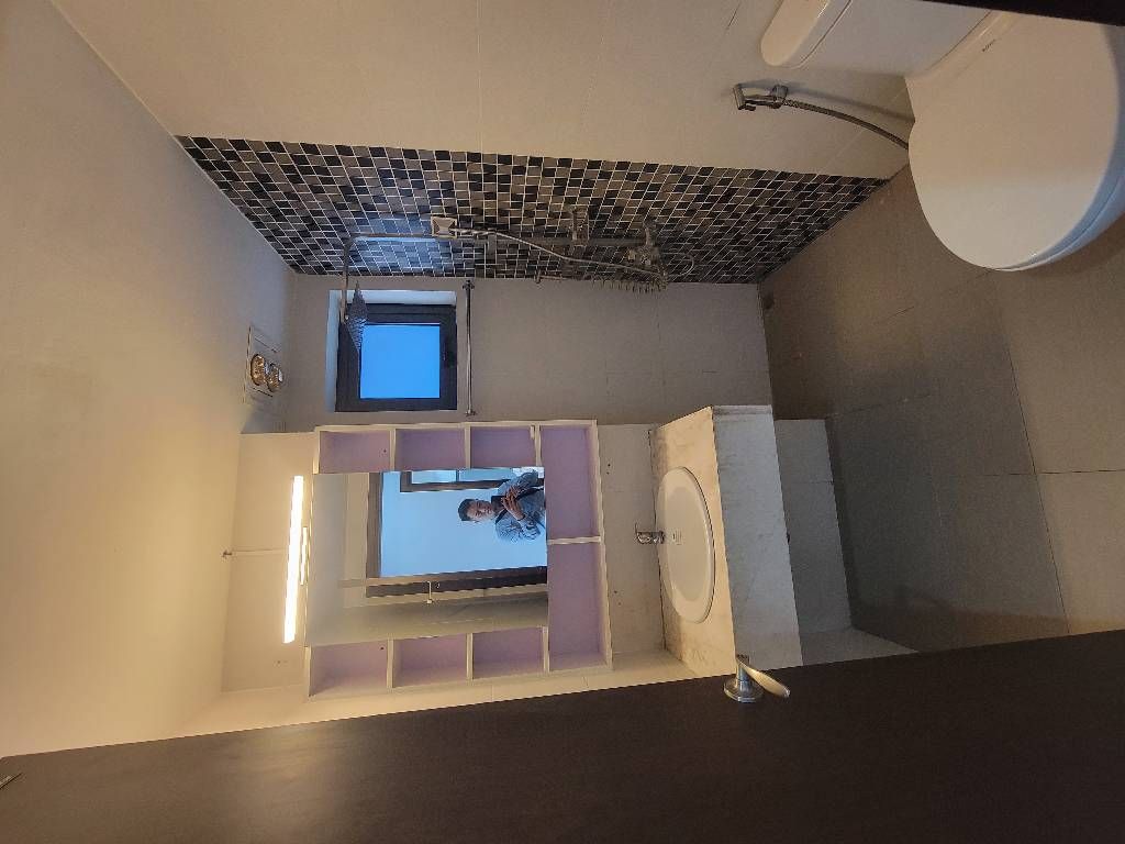 Bán căn hộ The Two Residence - diện tích 79m2 9 tầng - Hàng hiếm - giá 7,8 tỷ