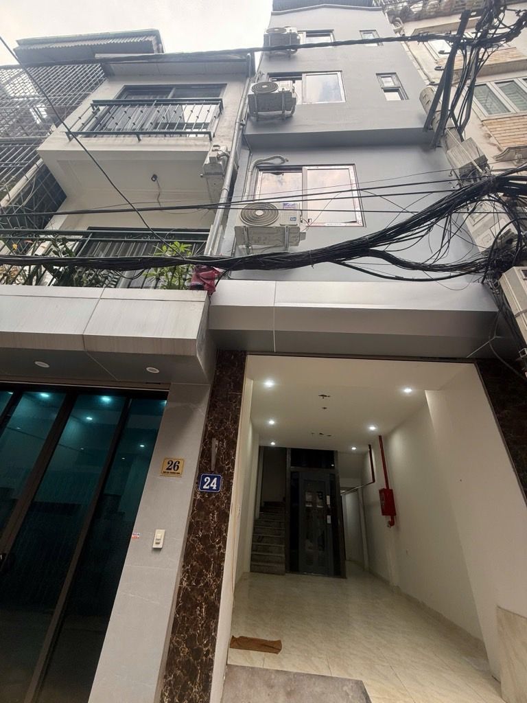 Bán nhà Trương Định - diện tích 49m2 5 tầng - Mặt ngõ ô tô - giá 14,3 tỷ