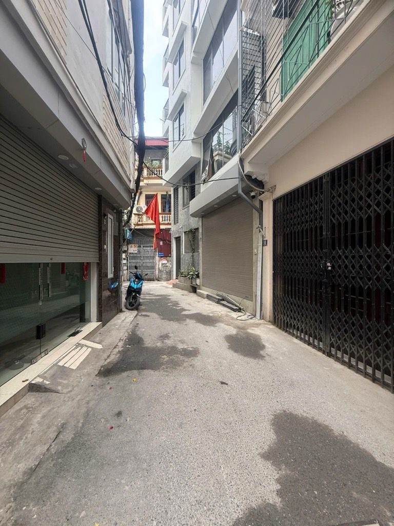 Bán nhà Trương Định - diện tích 49m2 5 tầng - Mặt ngõ ô tô - giá 14,3 tỷ