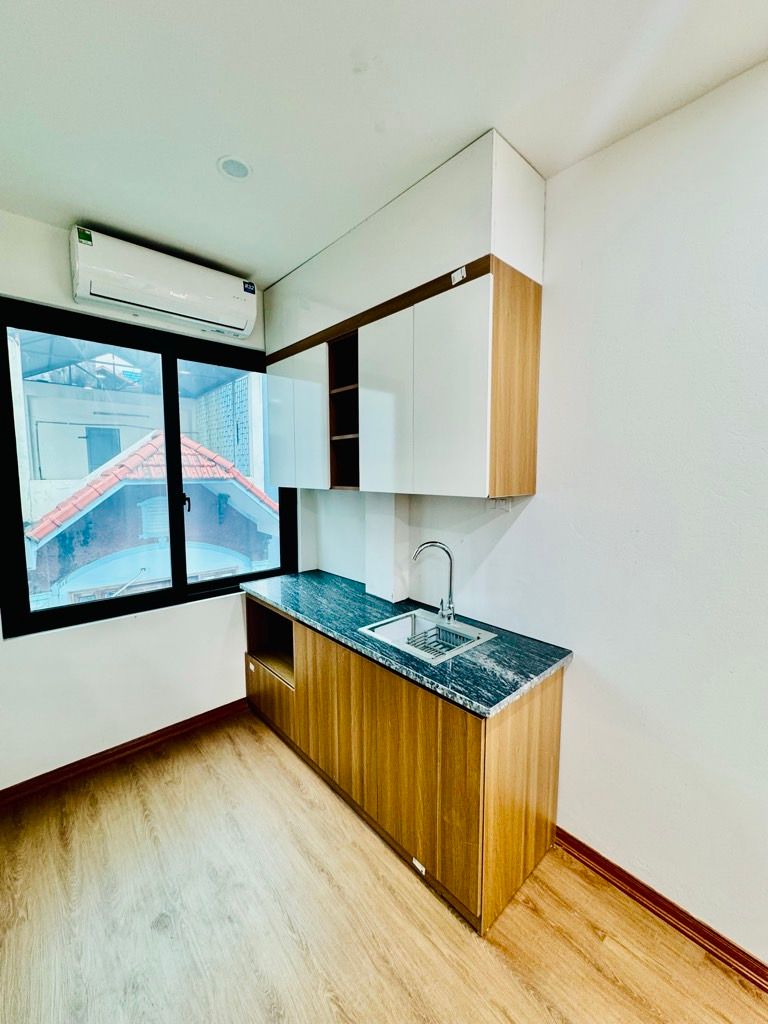 Bán nhà Trương Định - diện tích 49m2 5 tầng - Mặt ngõ ô tô - giá 14,3 tỷ