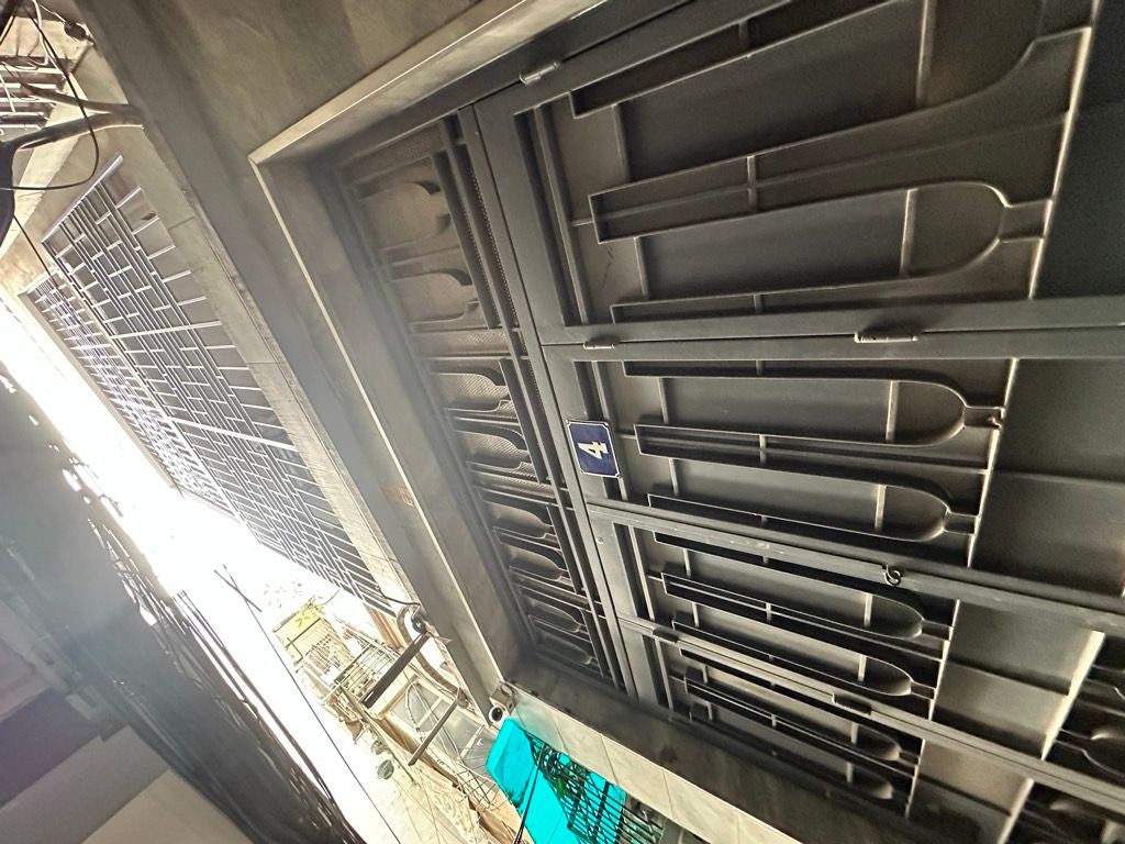 Bán nhà Phố Chợ Khâm Thiên - diện tích 75.5m2 4 tầng - Nhà mới full nội thất - giá 14,25 tỷ