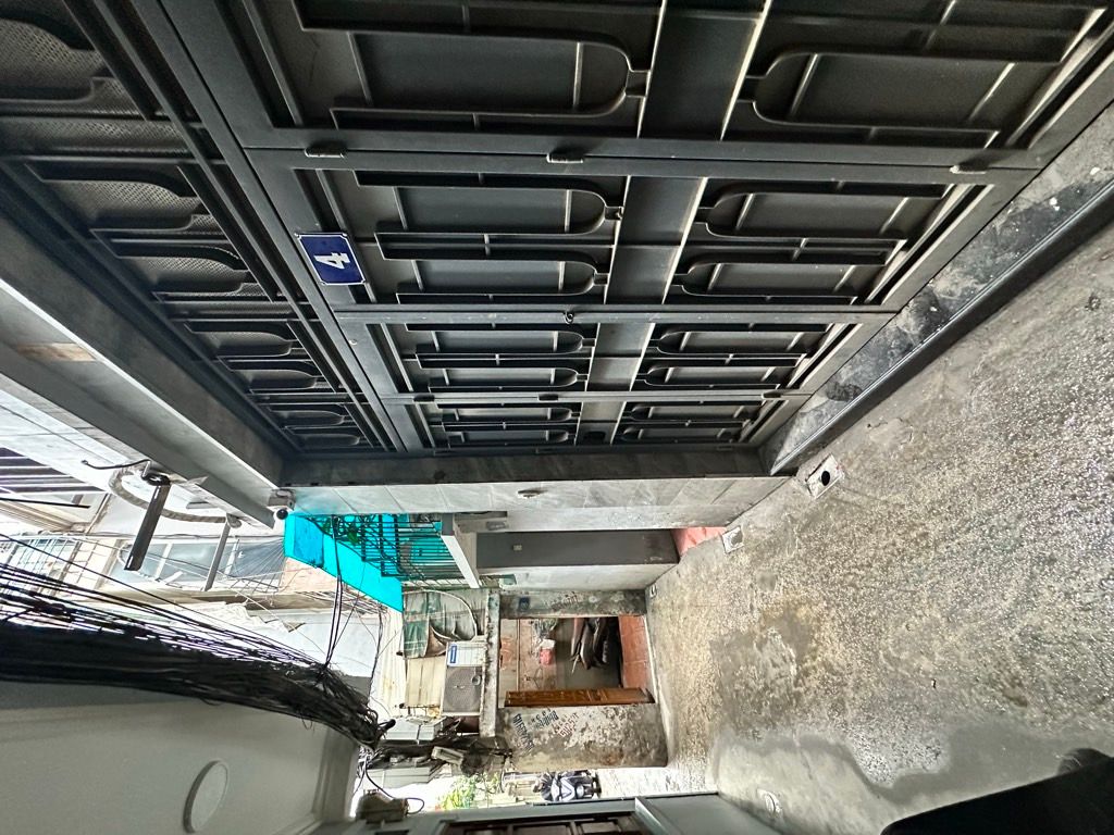 Bán nhà Phố Chợ Khâm Thiên - diện tích 75.5m2 4 tầng - Nhà mới full nội thất - giá 14,25 tỷ