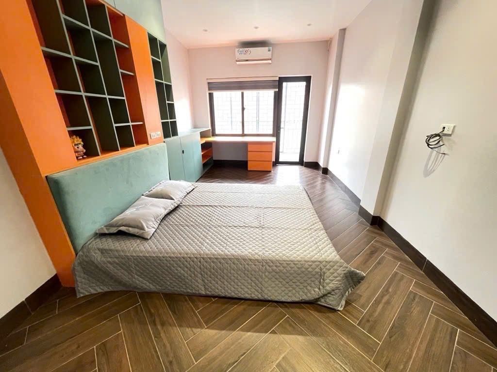 Bán nhà Phố Chợ Khâm Thiên - diện tích 75.5m2 4 tầng - Nhà mới full nội thất - giá 14,25 tỷ