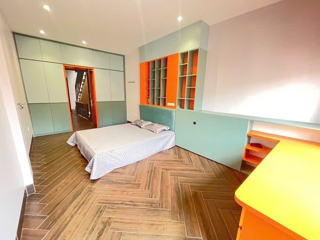 Bán nhà Phố Chợ Khâm Thiên - diện tích 75.5m2 4 tầng - Nhà mới full nội thất - giá 14,25 tỷ