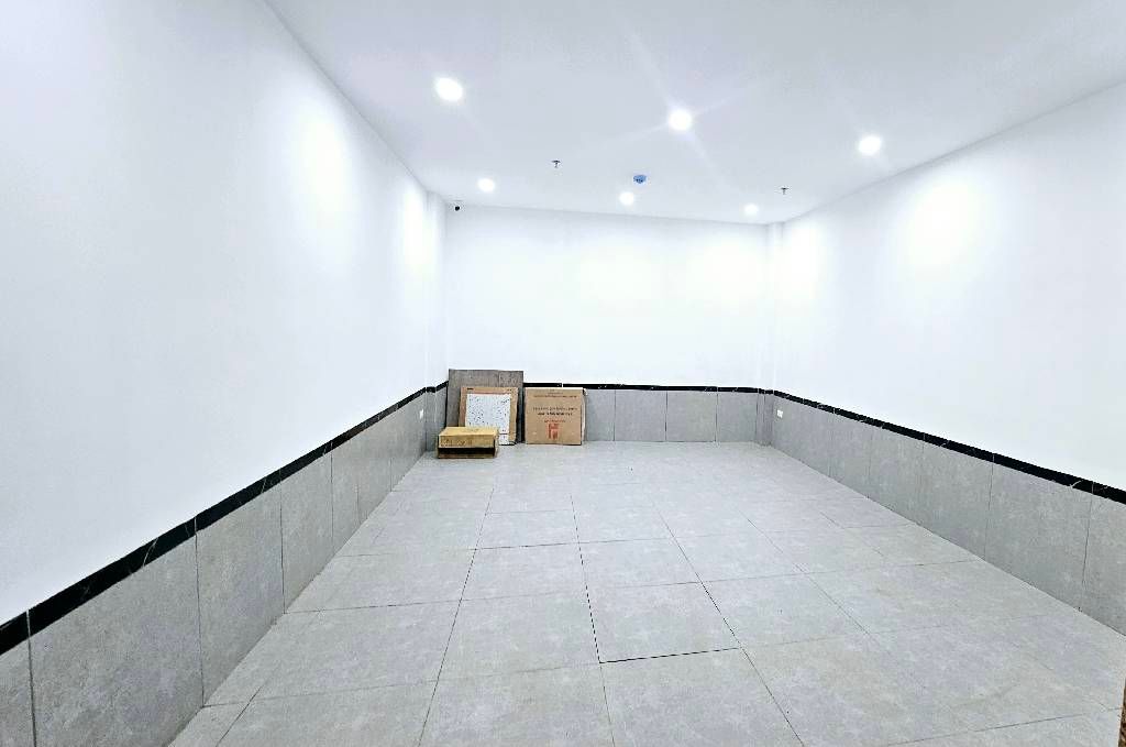 Bán nhà Kim Ngưu - diện tích 64,1m2 6 tầng - Thang máy - giá 20,5 tỷ