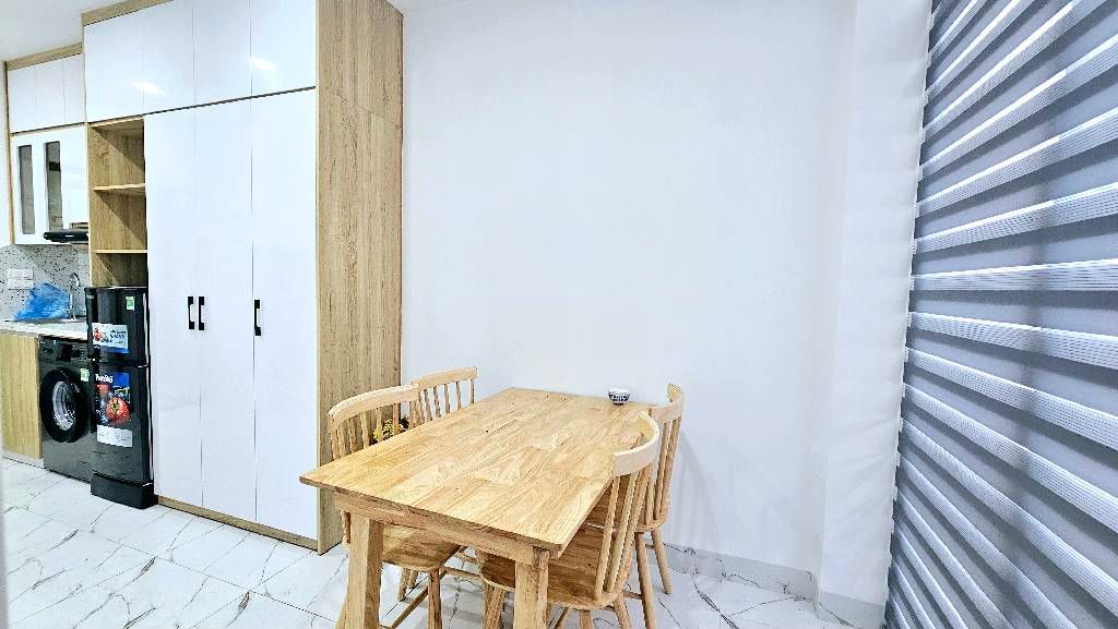 Bán nhà Kim Ngưu - diện tích 64,1m2 6 tầng - Thang máy - giá 20,5 tỷ