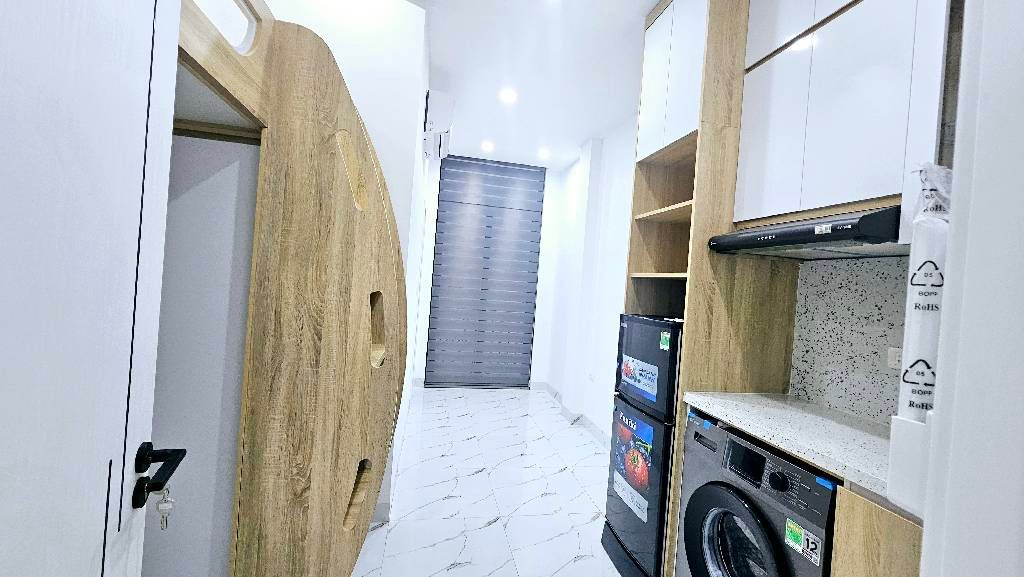 Bán nhà Kim Ngưu - diện tích 64,1m2 6 tầng - Thang máy - giá 20,5 tỷ