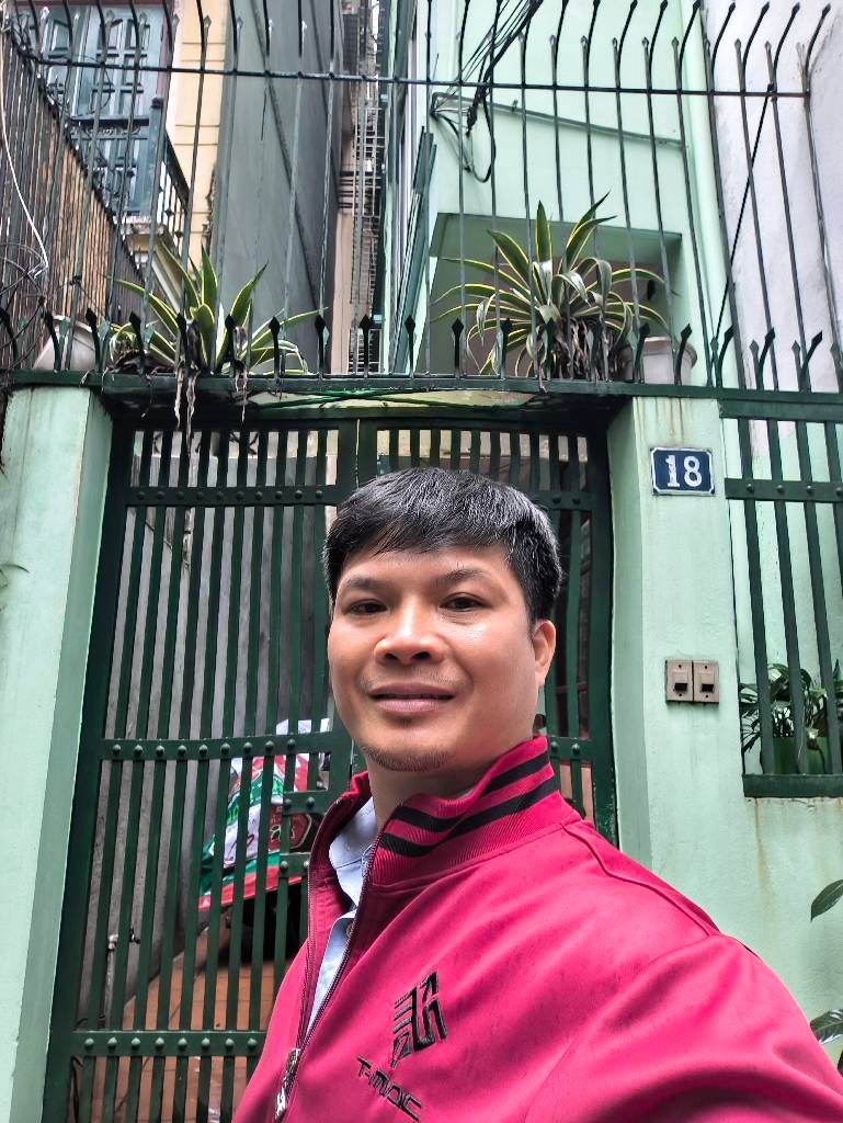 Bán nhà Hào Nam - diện tích 35m2 5 tầng - Gần Ga Cát Linh - giá 9,3 tỷ