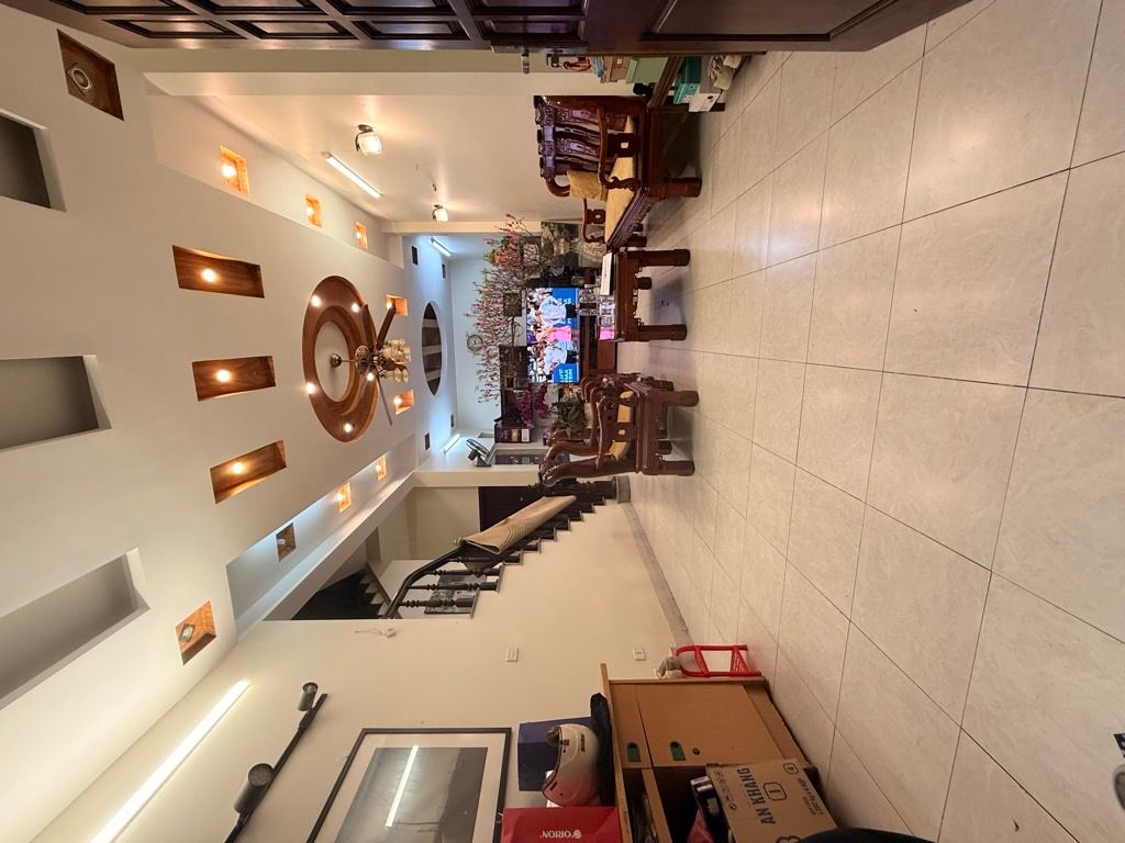 Bán nhà Lê Trọng Tấn - diện tích 70m2 4 tầng - Sổ đỏ nở hậu - giá 16 tỷ