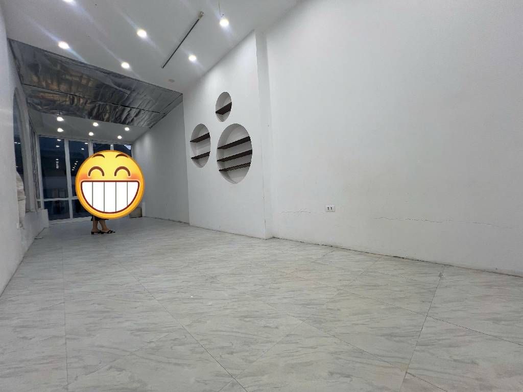 Bán nhà Nguyễn Hy Quang - diện tích 41,6m2 3 tầng - Mặt phố mới cho thuê kinh doanh sầm uất - giá 23,2 tỷ