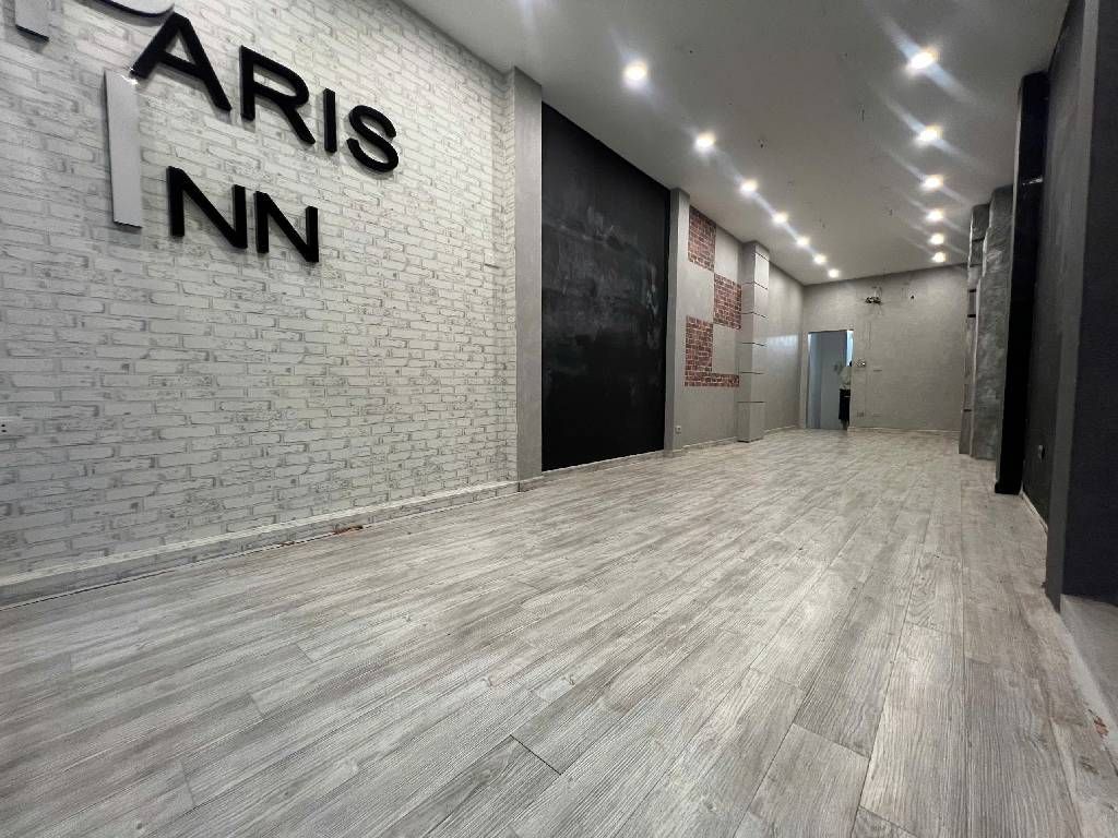 Bán nhà Nguyễn Hy Quang - diện tích 41,6m2 3 tầng - Mặt phố mới cho thuê kinh doanh sầm uất - giá 23,2 tỷ