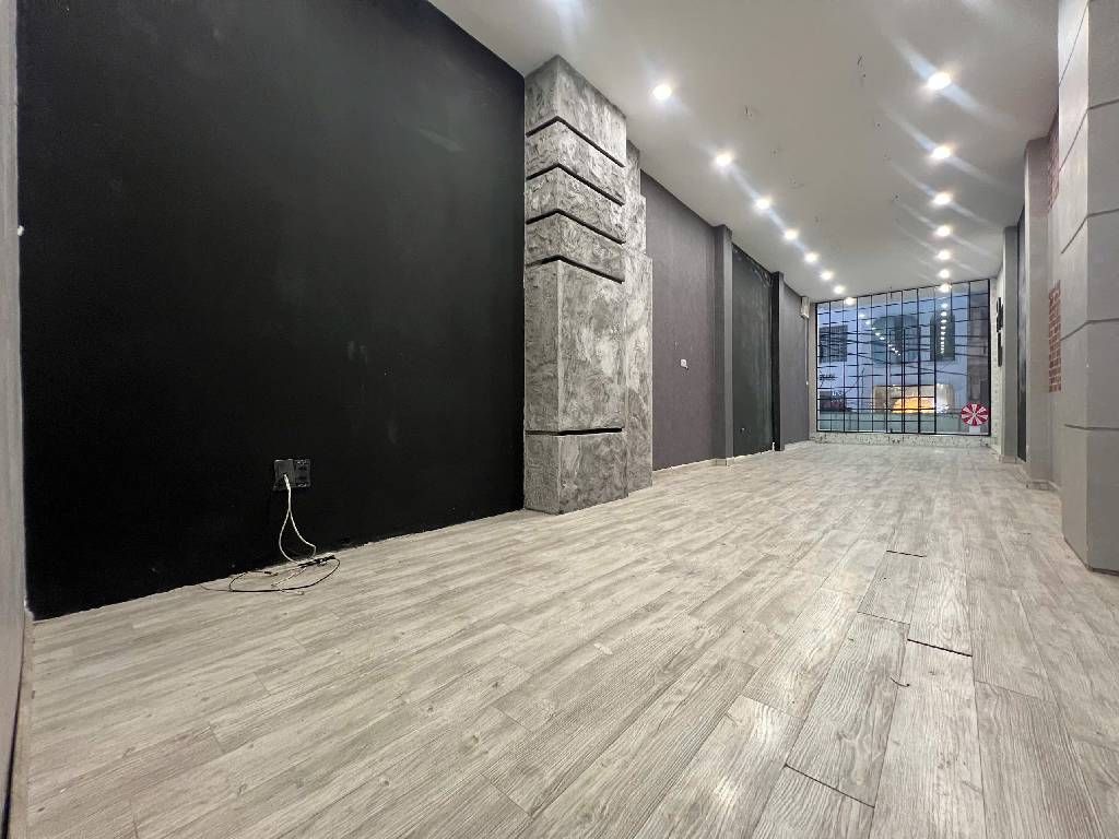 Bán nhà Nguyễn Hy Quang - diện tích 41,6m2 3 tầng - Mặt phố mới cho thuê kinh doanh sầm uất - giá 23,2 tỷ