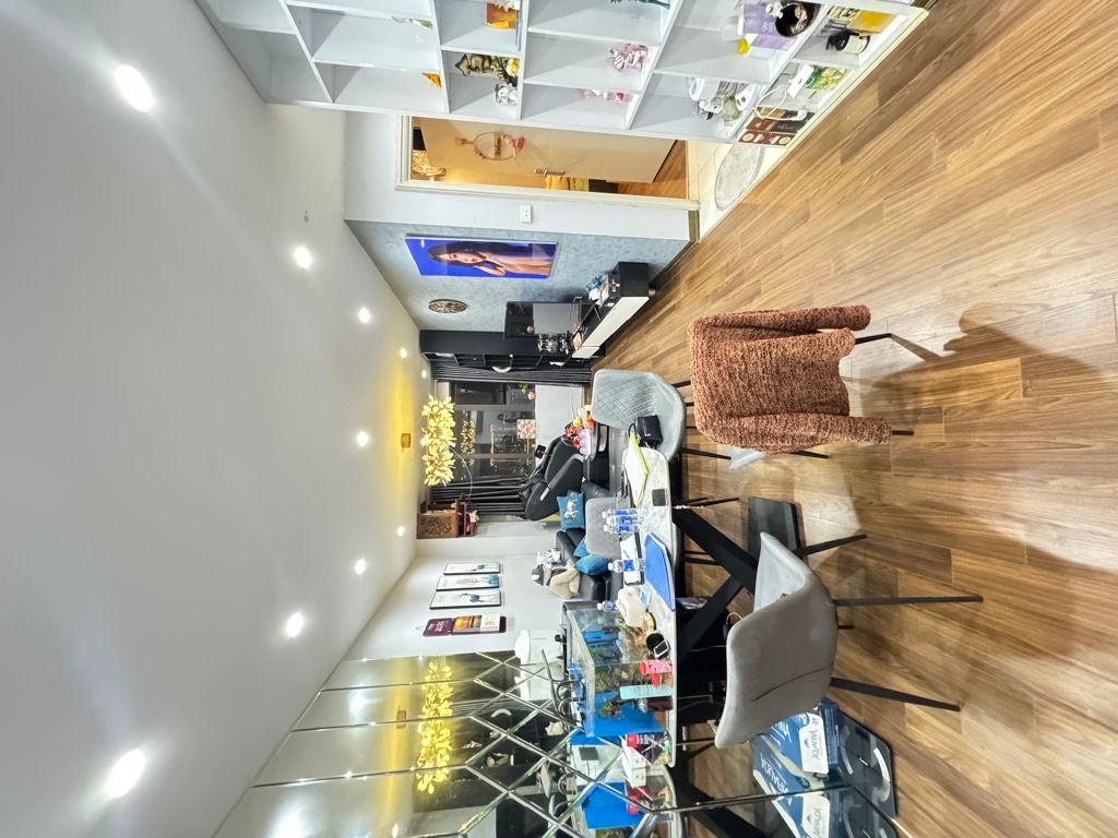 Bán nhà Vĩnh Hưng - diện tích 79m2 1 tầng - Căn góc 2 thoáng - giá 5,9 tỷ