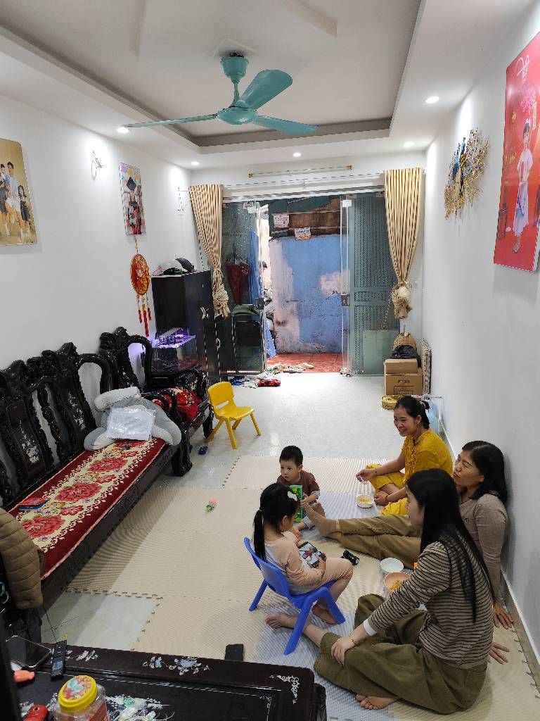 Bán nhà Vĩnh Hưng - diện tích 31.4m2 2 tầng - giá 3.5 tỷ