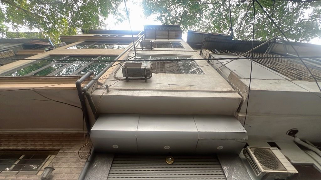 Bán nhà Tây Sơn - diện tích 27m2 5 tầng - Ô TÔ THÔNG - KINH DOANH - giá 10,2 tỷ