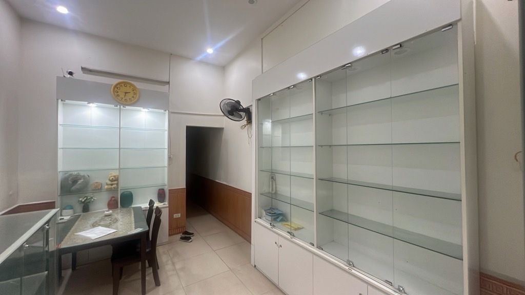 Bán nhà Tây Sơn - diện tích 27m2 5 tầng - Ô TÔ THÔNG - KINH DOANH - giá 10,2 tỷ