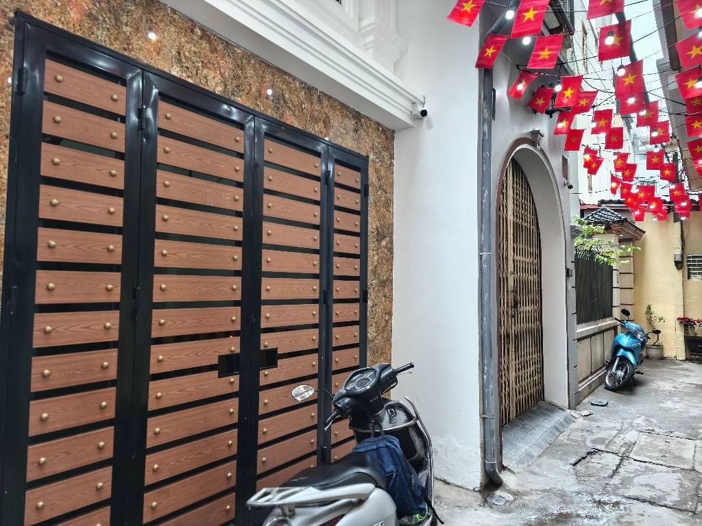 Bán nhà Nguyễn Đức Cảnh - diện tích 59m2 6 tầng - 2 mặt thoáng - giá 16,5 tỷ