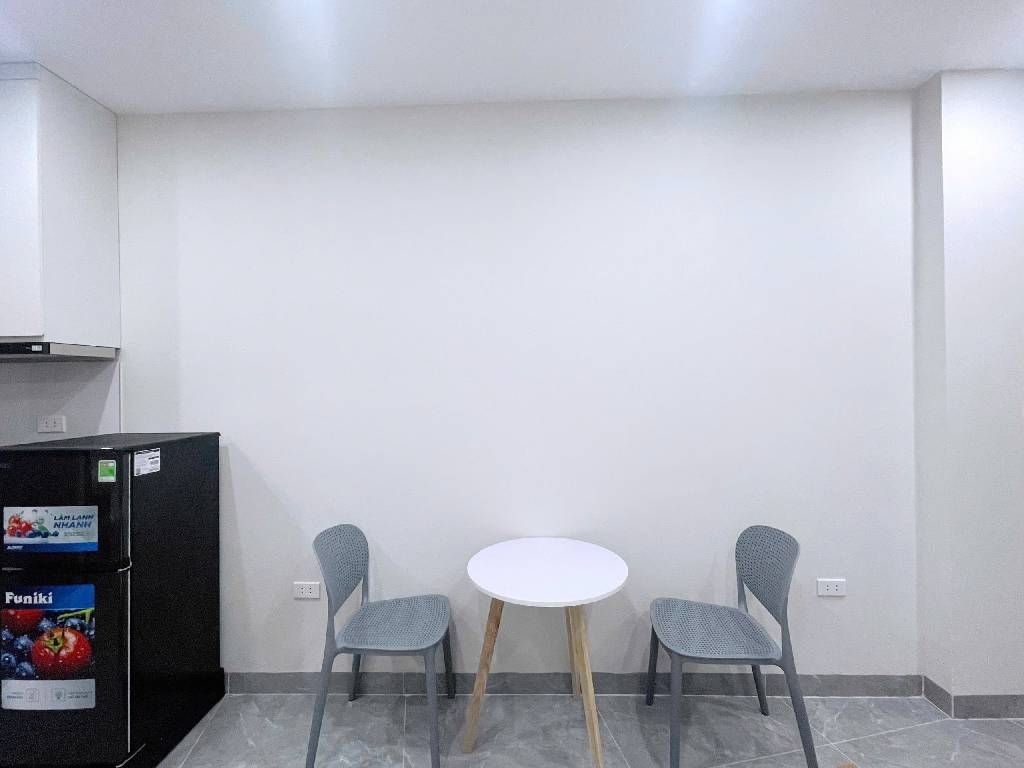 Bán nhà Thịnh Quang - diện tích 52m2 7 tầng - gần ô tô - giá 15,5 tỷ