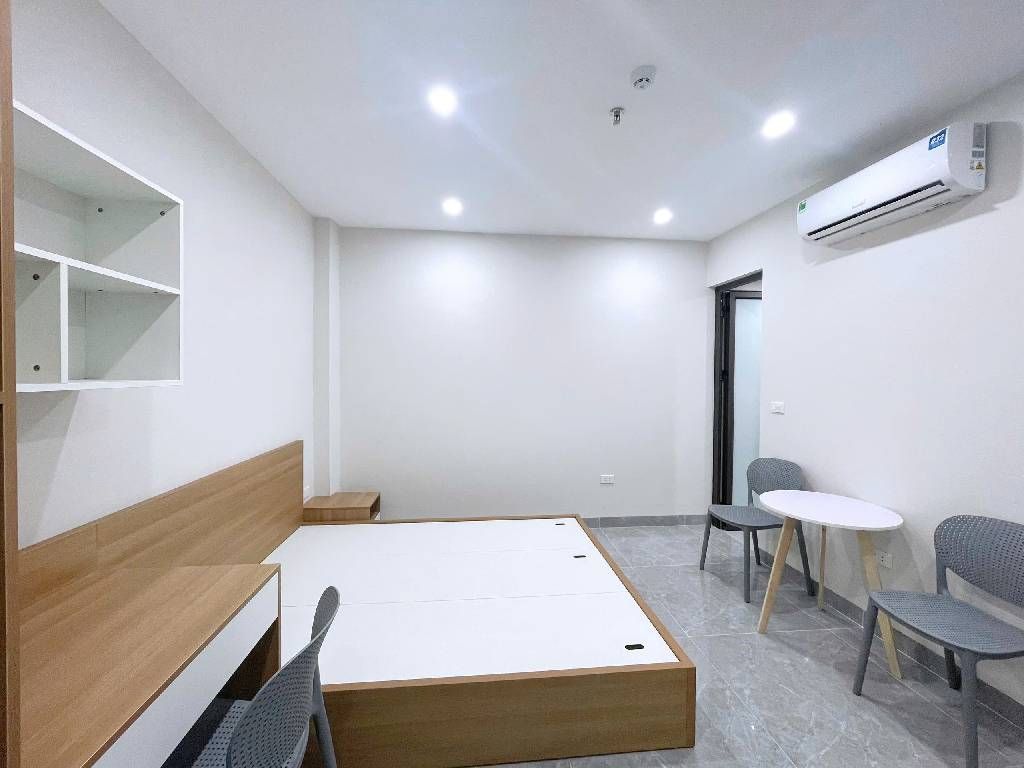 Bán nhà Thịnh Quang - diện tích 52m2 7 tầng - gần ô tô - giá 15,5 tỷ