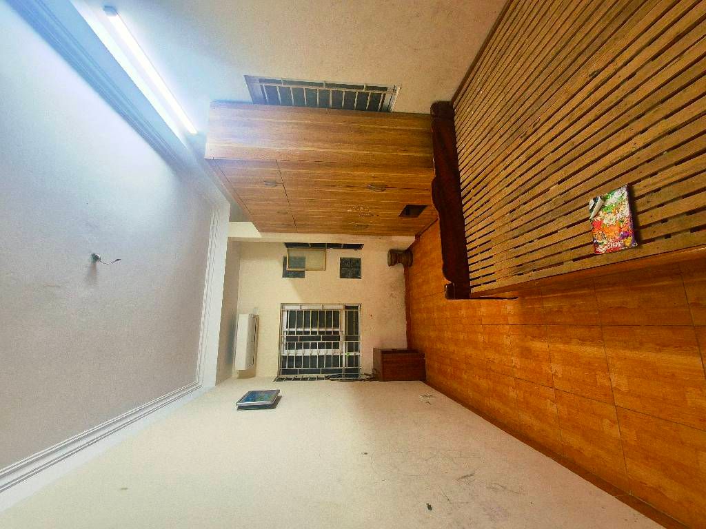 Bán nhà Quan Nhân - diện tích 40m2 4 tầng - LÔ GÓC 2 THOÁNG - giá 10,8 tỷ