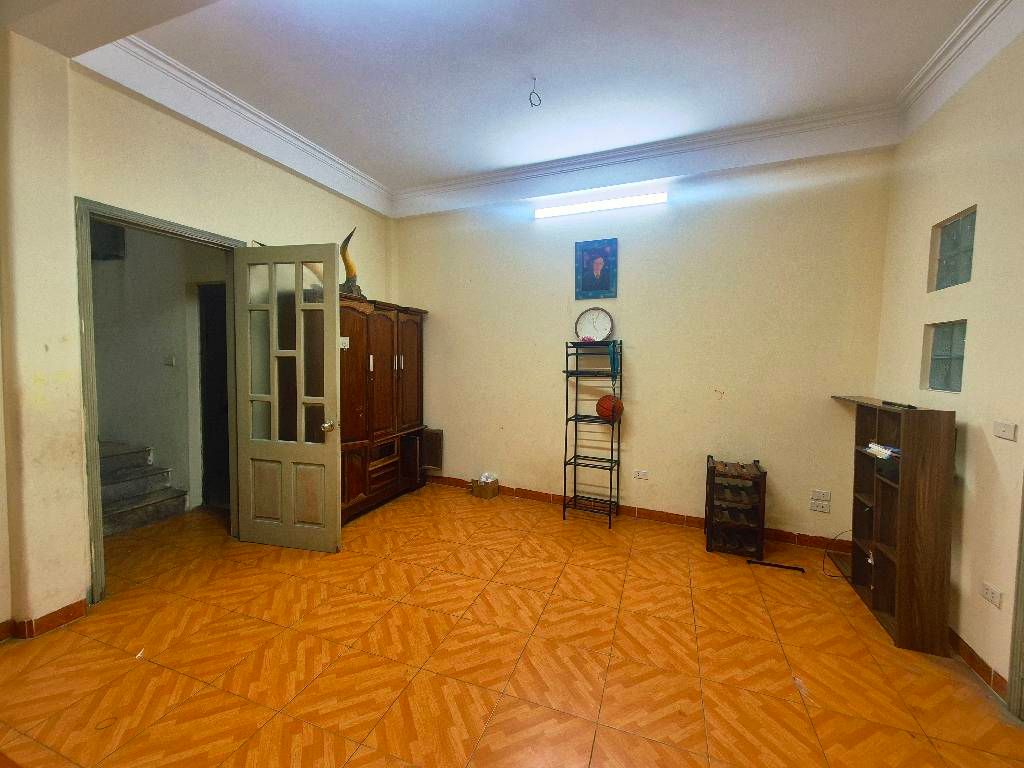 Bán nhà Quan Nhân - diện tích 40m2 4 tầng - LÔ GÓC 2 THOÁNG - giá 10,8 tỷ