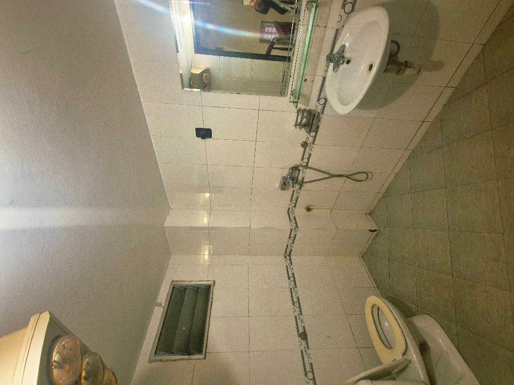 Bán nhà Quan Nhân - diện tích 40m2 4 tầng - LÔ GÓC 2 THOÁNG - giá 10,8 tỷ