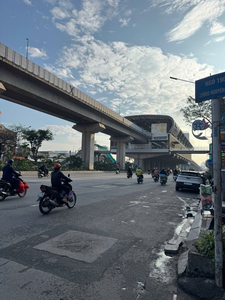 Bán nhà Chính Kinh - diện tích 37m2 2 tầng - giá 7,5 tỷ