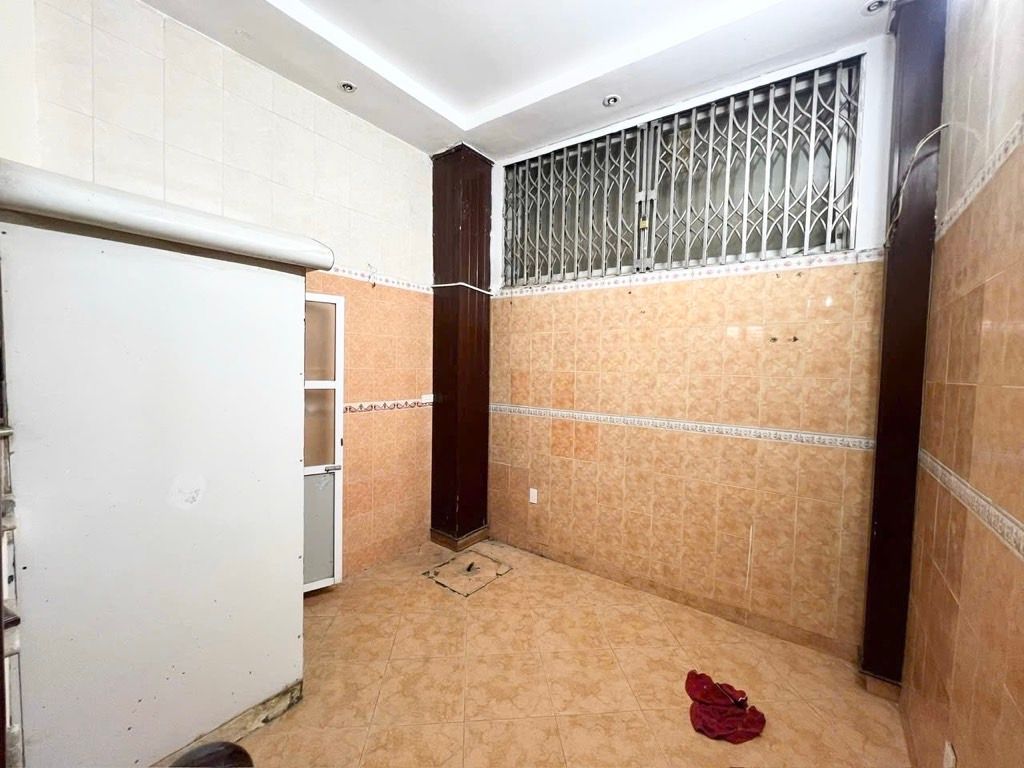 Bán nhà Thái Hà - diện tích 34m2 4 tầng - Ô tô tránh - giá 9,3 tỷ