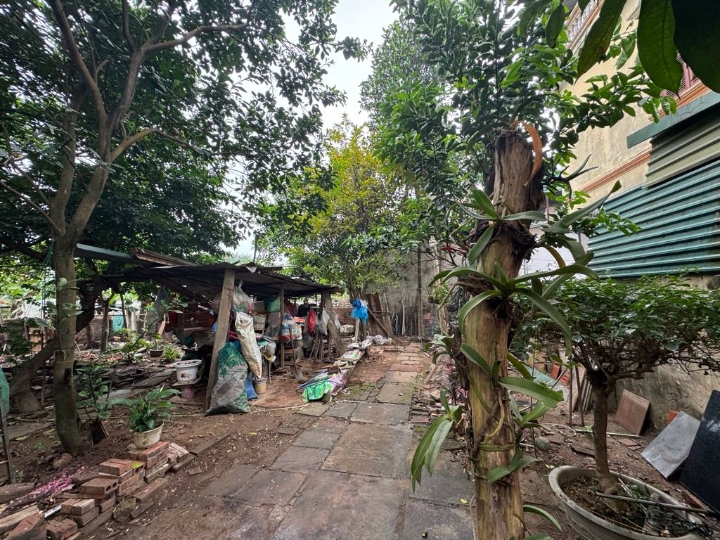 Bán nhà Thanh Lân - diện tích 90m2 1 tầng - ô tô đỗ cửa - giá 17,1 tỷ