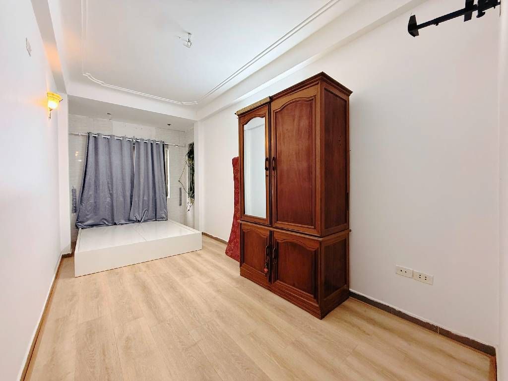 Bán nhà Lệnh Cư - diện tích 37.1m2 6 tầng - Nhà lô góc, kinh doanh nhỏ - giá 6,35 tỷ