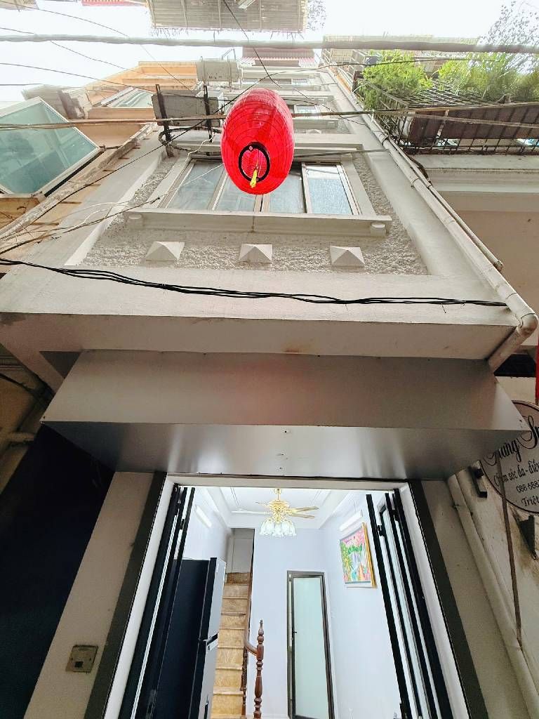 Bán nhà Lệnh Cư - diện tích 37.1m2 6 tầng - Nhà lô góc, kinh doanh nhỏ - giá 6,35 tỷ