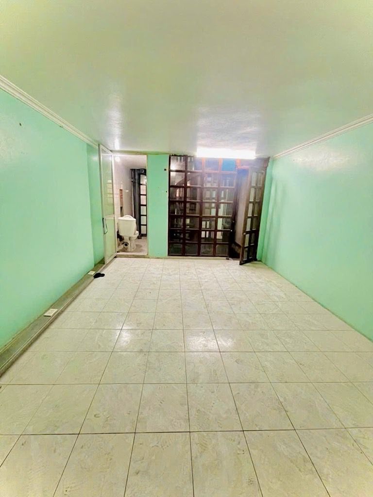 Bán nhà Tôn Thất Tùng - diện tích 35.2m2 8 tầng - Phân lô gần ô tô - giá 12 tỷ