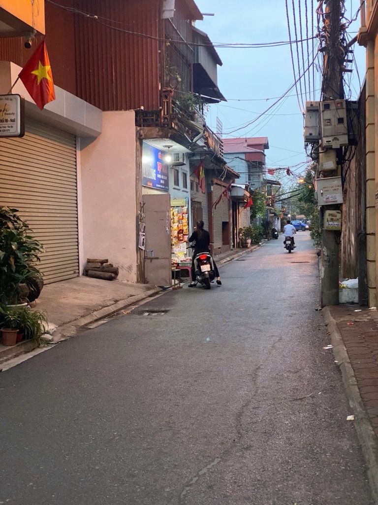 Bán nhà Sở Thượng - diện tích 82.5m2 1 tầng - Mặt phố, mặt tiền rộng - giá 19,4 tỷ