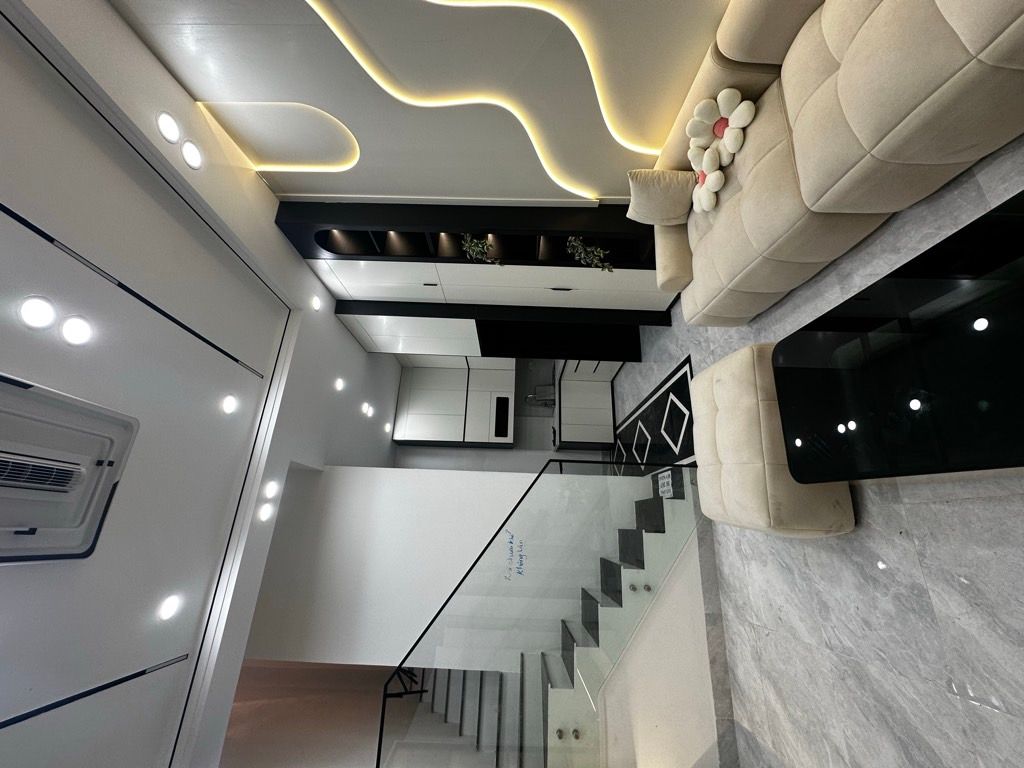 Bán nhà Lò Đúc - diện tích 35.5m2 5 tầng - LÔ GÓC 3 THOÁNG - FULL CÔNG NĂNG 8 PN - giá 12,26 tỷ