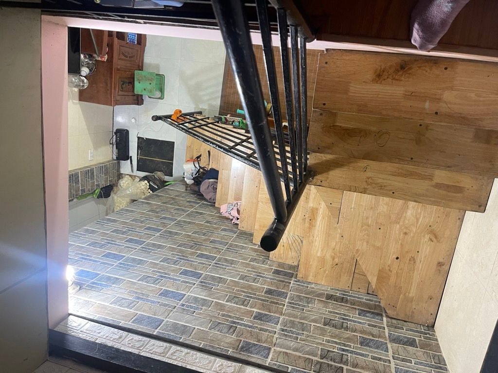 Bán nhà Lê Trọng Tân - diện tích 30m2 2 tầng - Lô góc 2 mặt ngõ - giá 2,4 tỷ