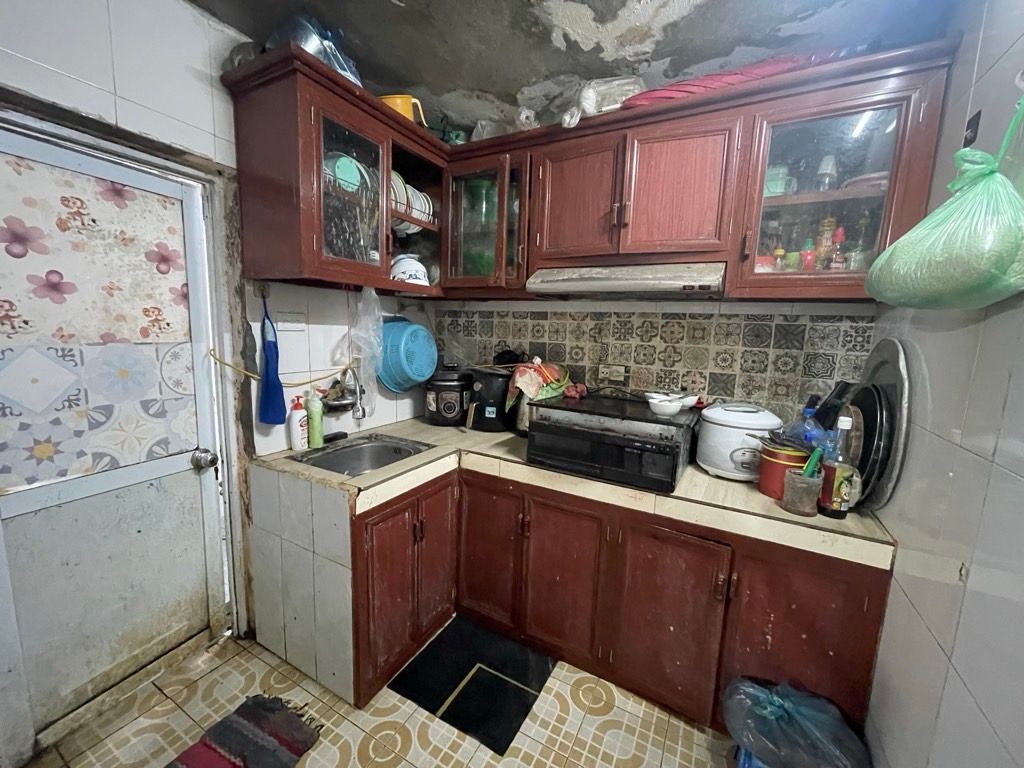 Bán nhà Lê Trọng Tân - diện tích 30m2 2 tầng - Lô góc 2 mặt ngõ - giá 2,4 tỷ