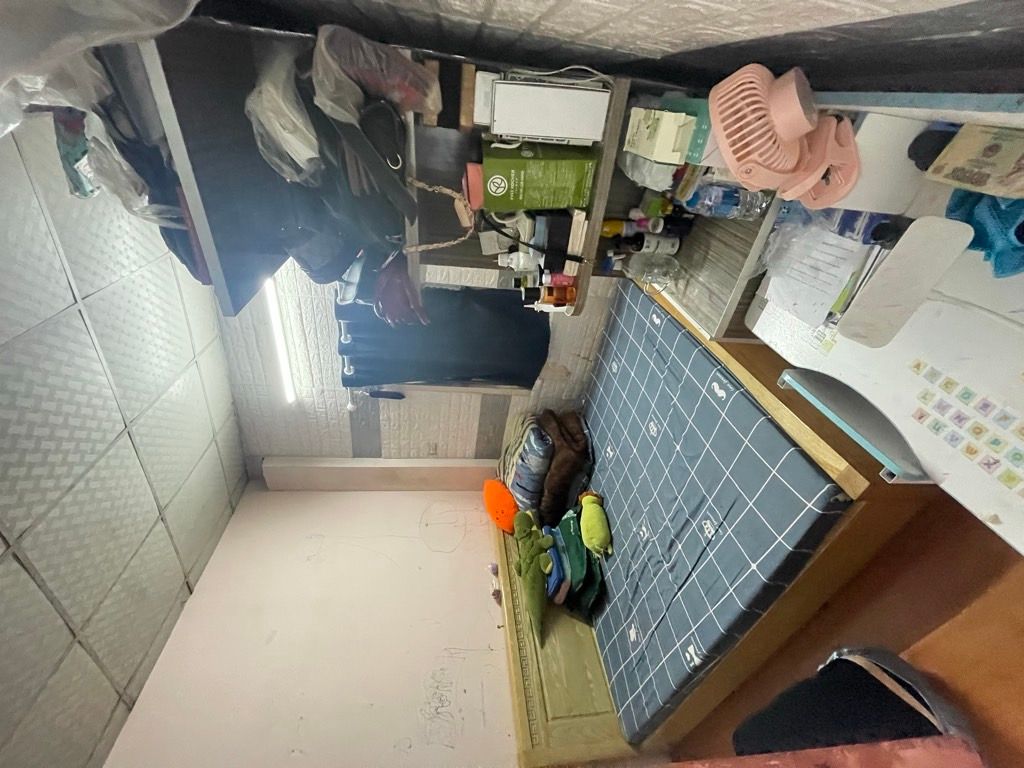 Bán nhà Lê Trọng Tân - diện tích 30m2 2 tầng - Lô góc 2 mặt ngõ - giá 2,4 tỷ