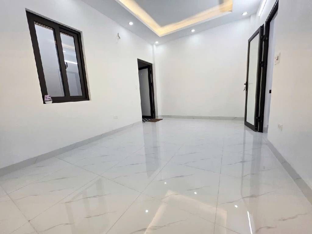 Bán nhà Thanh Đàm - diện tích 55m2 3 tầng - gần ô tô - giá 7,4 tỷ