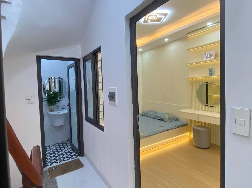 Bán nhà Thanh Đàm - diện tích 55m2 3 tầng - gần ô tô - giá 7,4 tỷ